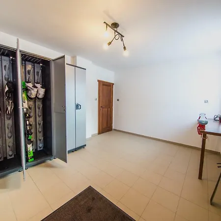 Apartman 188 Bílá